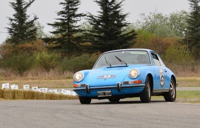 Rally de la Monta&#241;a - 1st Class. D. Erejomovich - G. Llanos on Porsche 911 T of 1970