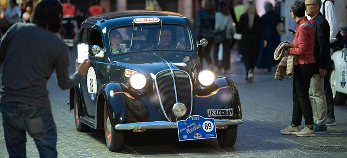 At the starting blocks the 32nd edition of the event in honor of the legendary “Flying Mantuan” 312 crews from around the world and more than 100 pre-war cars